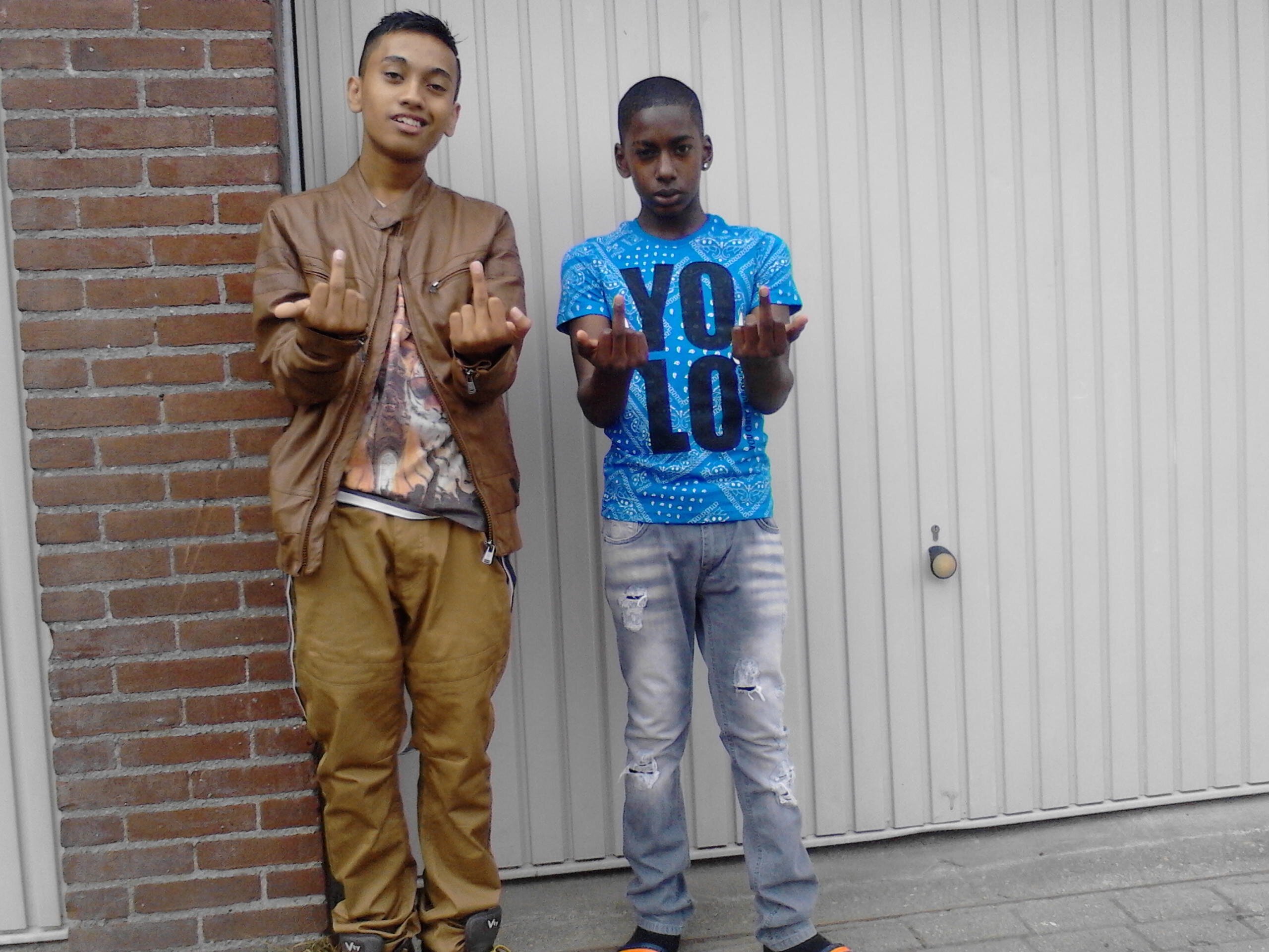 #SHAKURADRINK #Mogumoguaardbei #Broederliefde #TeamFeunen #R'DamMijnwijk! #Feyenoordthebest #010 #RSG #LBM  R.I.P Dennis #Dwd