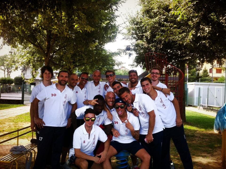 LeoTeamBiassono's profile picture. Tutto inizia con un desiderio,
con una stella che inizia a brillare...
tutto continua: In campo con Leo e per Leo