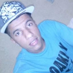 Naa Huumiilldade e Naa Siimplicidade Voo Coonquiistando o Meeu Espaaço // Fée Em Deeus '*