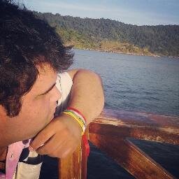 A vida é um jogo feito para todos, e o amor é o prêmio!!