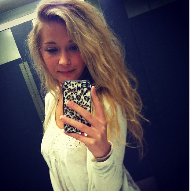 shitneydavis's profile picture. Shitney. Insta: Shitney_Davis