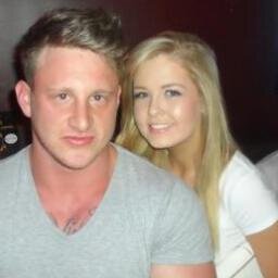 Make-up Addict, Fashion Lover, River Island, Friends & Family :)