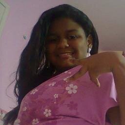 EmillyRibeiroo's profile picture. fofosss