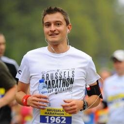 thirtysomething+ • patiently shaping the online future • marathoner • maker • ⌘