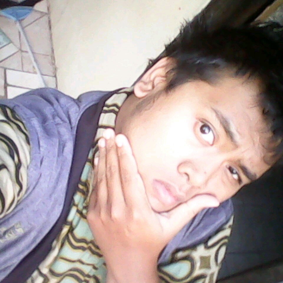 SETANNAFSUMAKAN's profile picture. 내 꿈은 법률 또는 법률, 성공 기업, 외국 여행, 그리고 모두를위한 영감의 주립 대학 정치 사회학 교수가되는 것입니다