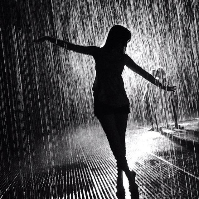 sundysideup's profile picture. whatever happens tomorrow, we've had today.