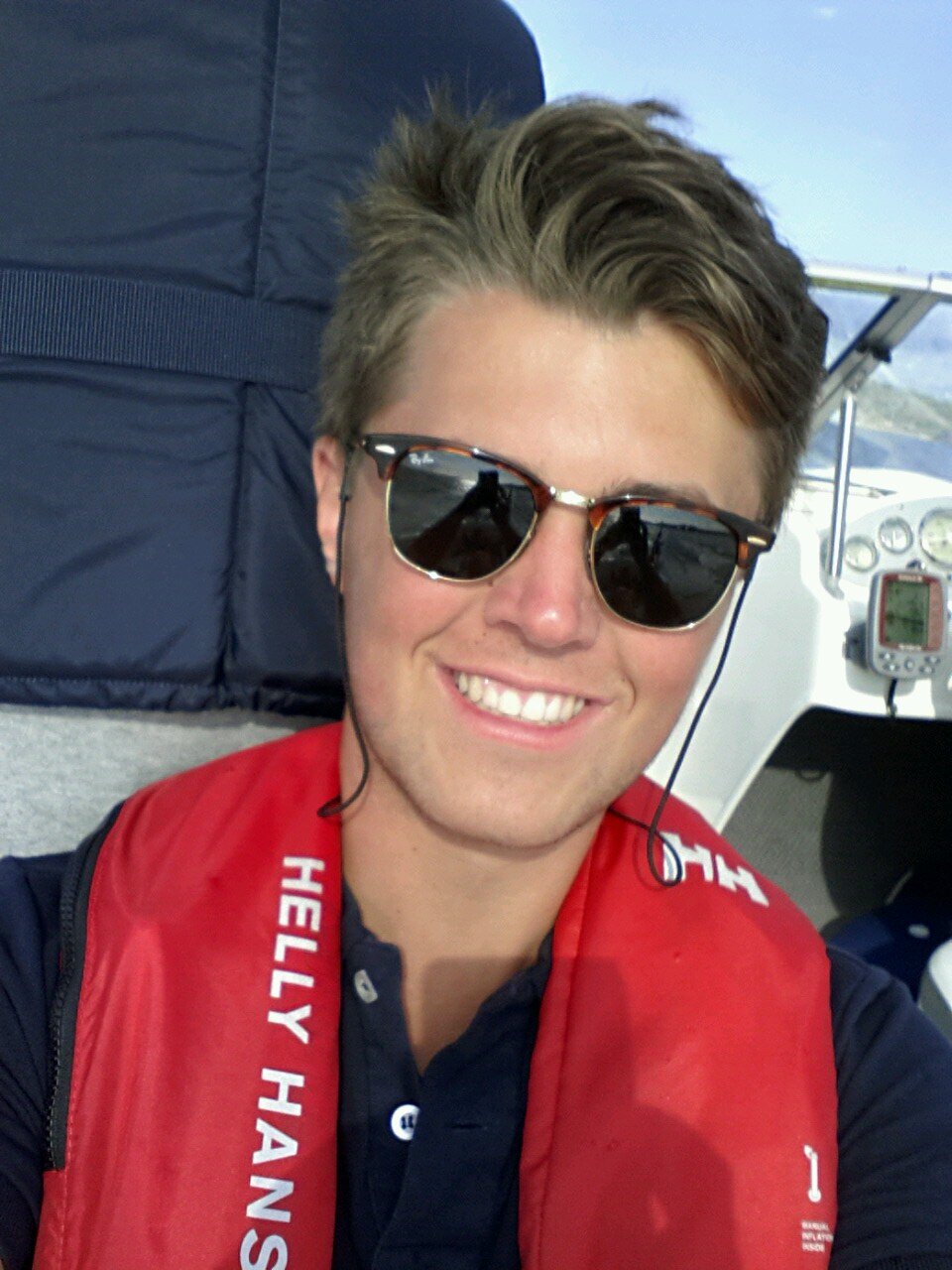 Caspersiversen's profile picture. live life how you want too live it