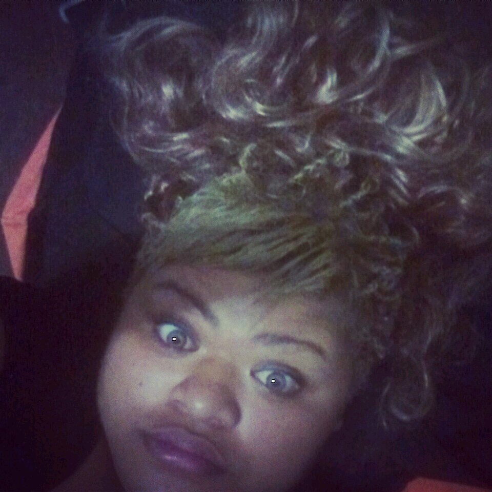 singer#recording artist#loves very simple things coz life is complicated. Follow and I will follow back!!