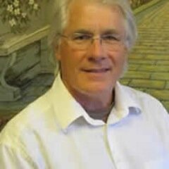 wmwarner's profile picture. Scholar-critic-author PROTOCOLS OF LIBERTY
swimmer, teacher history of media, husband to Lizzie father of 4