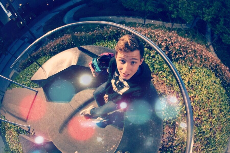 Amo a Ryan Gosling y quiero un romance con el al igual que en Drive. @LuciaNicholls15. skate hasta que mate.