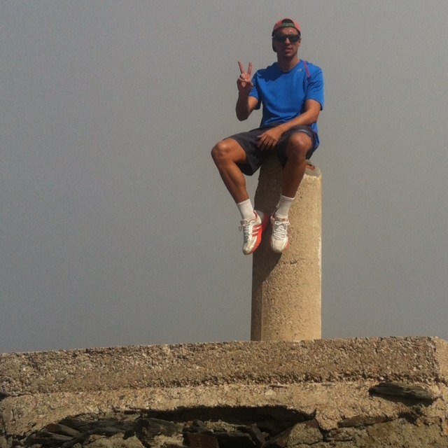 tejada_dani's profile picture. Jugador del Guadix CF. Diplomado en Educación Física, Licenciado en Psicopedagogía y realizador de actividades varias.