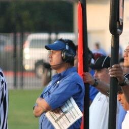 Head coach auténticos tigres juvenil UANL