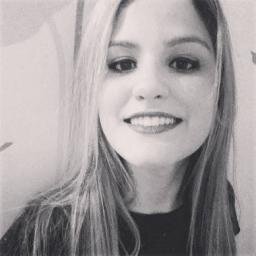 Não tenho tempo pra me preocupar com oque vão pensar, ser feliz me consome muito.