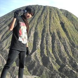 Mahasiswa Universitas Kanjuruhan Malang ] 29 S3PteBR93 ]My L0v3r @ViviV2F] FKKM ( Forum Komunikasi Kamuda Moreng)