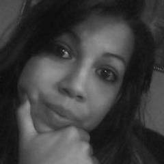 amo quem me ama independente de quem seja *--*