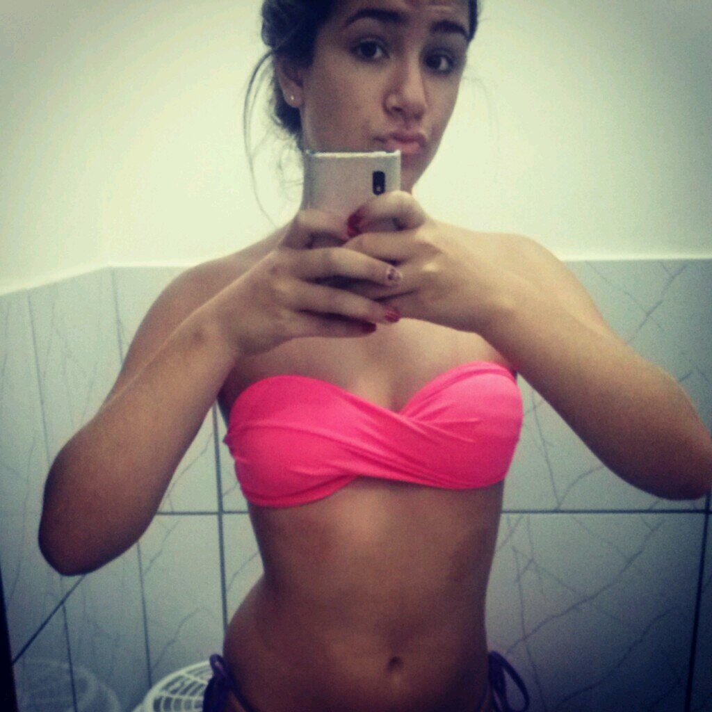 WhatsApp 9393-2509 =)