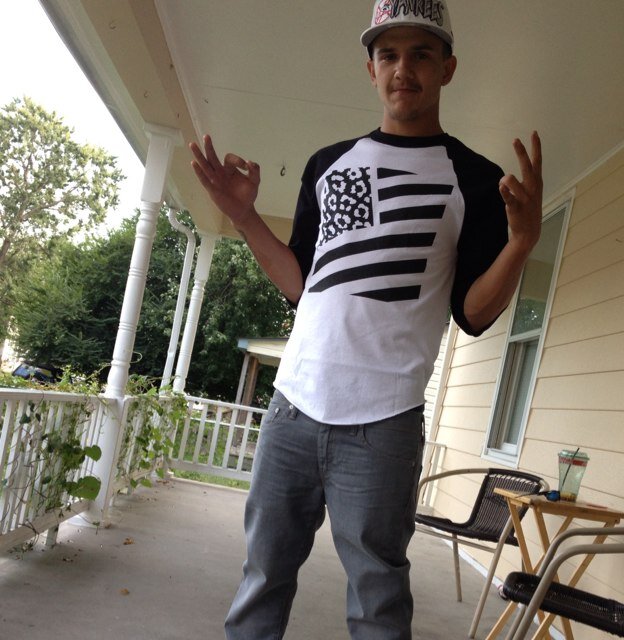 drakeleeee's profile picture. happily n love with the woman of my dreams.