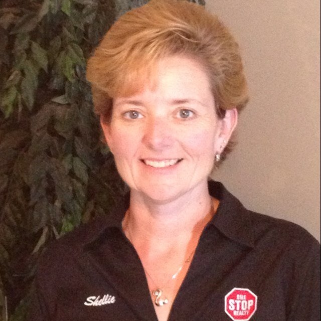 Realtor at One Stop Realty.  Love family, being with friends, volunteering and baking!