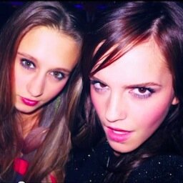 BlingRingBook's profile picture. ソフィア・コッポラ最新作『ブリングリング』の原作本（早川書房）から抜粋したセリフをつぶやくbotです。パリス・ヒルトン、オーランド・ブルーム、リンジー・ローハン、レイチェル・ビルソン、オードリナ・パトリッジ、窃盗グループの少年少女のインタビューなど。