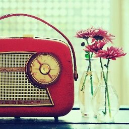 RADIO WARD. 5to COMUNICACIONES
PEDINOS TUS CANCIONES ACA!!