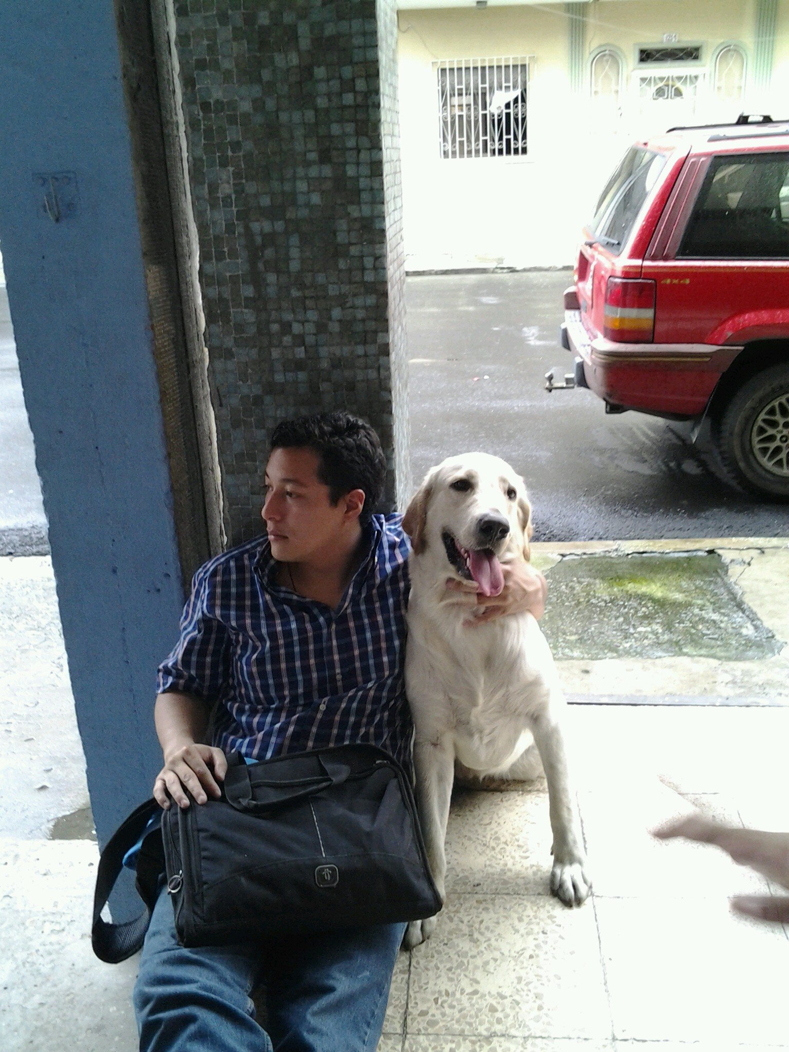 Los ideales jamas se borran de nuestras memorias.