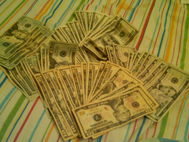 J-Money first name-last name Committeed to CUT THROAT #team juggin&finessin