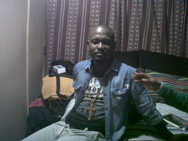 73FD0430 BBM pin -  sandilemaphumulo63@gmail.com that's my email addr...