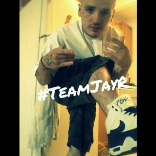 Family, Music, Money, Success & Staying Solid. Real Shitt. Thats What You'll Be Following! Follow Me And Then You'll Learn.
 -JayR #TeamJayR #Stonergang F.O.E
