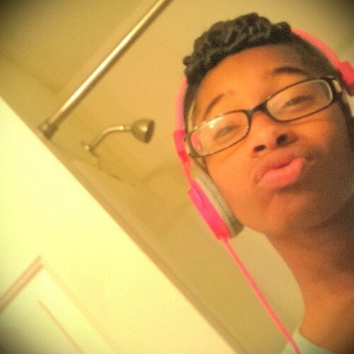 i play basketball and just press dat follow button and surf team 509
