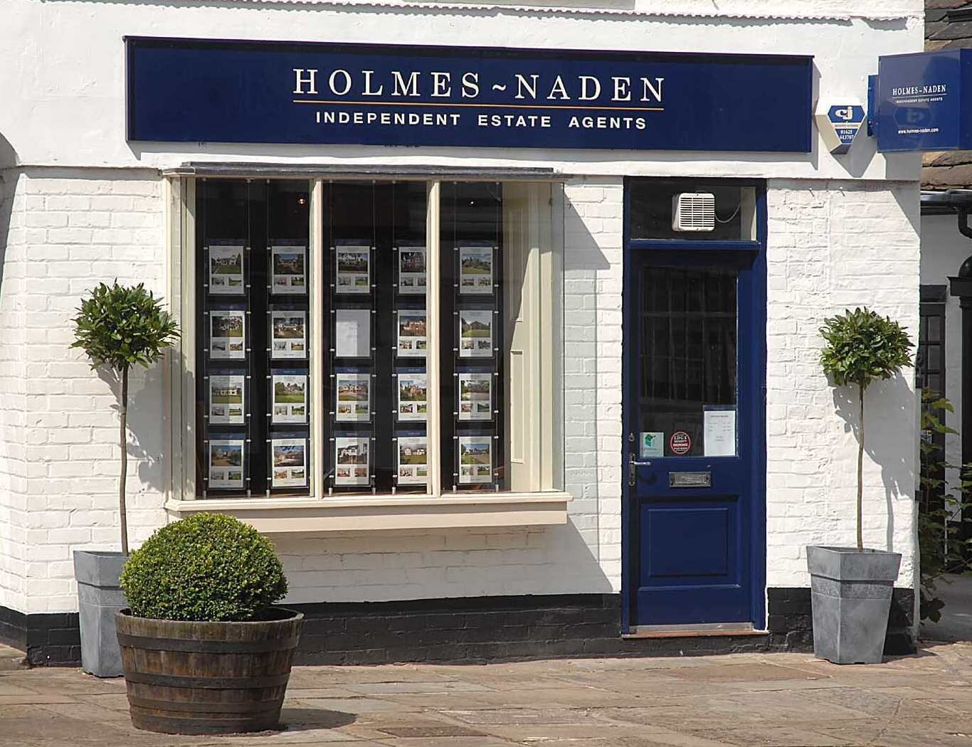 The distinctive Cheshire properties in the Holmes Naden portfolio reflect our in-depth, local knowledge and our commitment to friendly, high quality service.