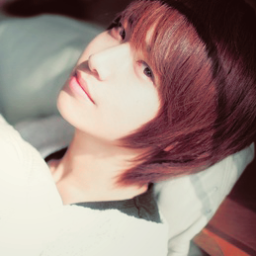 เพียงสบตาเธอใจดวงเดิมเคลิ้มลอยไป .