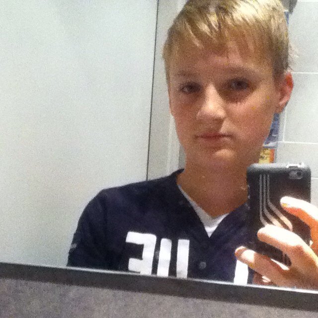 Xhendrik de geit xdolphins x3ariana grande X 1HMA Xme hondjes stef en jussi ;) en 3 katjes X saxofoon spelen I love itxxx l o l