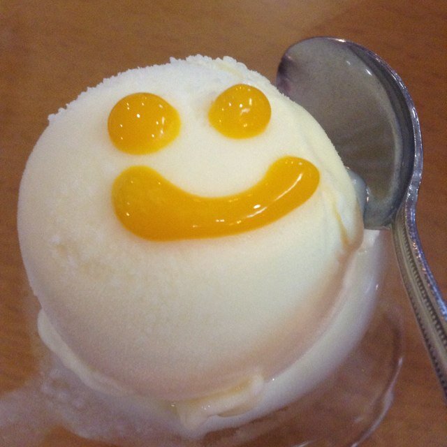 陽は沈み、夜明けはこない