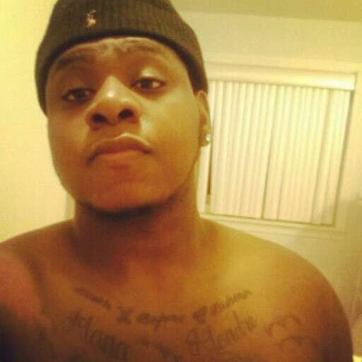 I DON'T FUCK WIT FUCK NIGGAS

I LOVE BADD BITCHES   

IG @bustitopenforQuan_