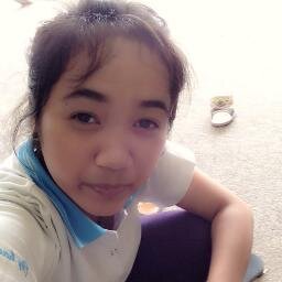 ชื่อ อิ๋ว จร้า ^^ @face ไปเลย  นู๋อิ๋ว จูเนียร์ ไม่สวย ไม่น่ารั้ข กวนนิสๆนร้า อย่าถือสาแระกัน