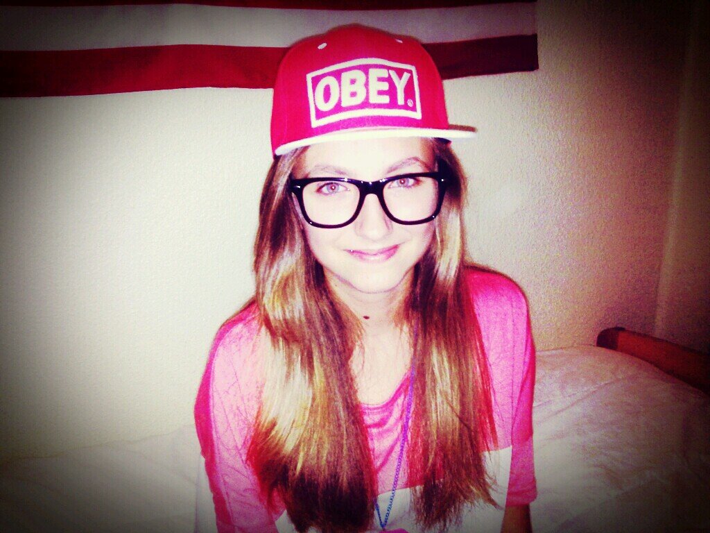directioner,criaturita,marvada...