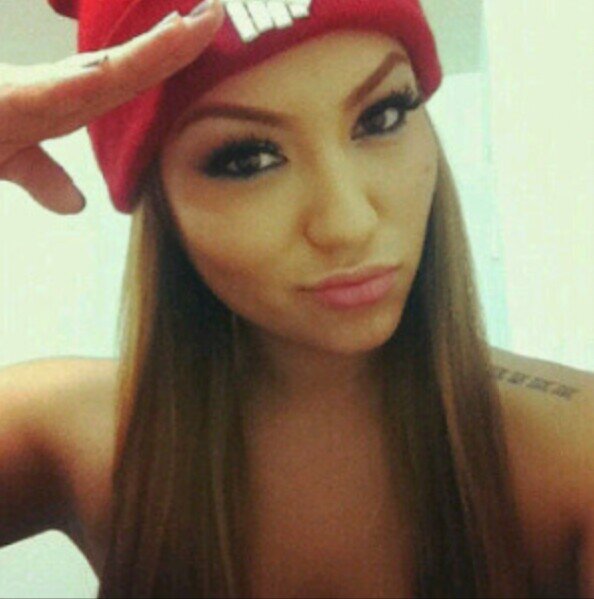 Wij gooien en jullie geven je cijfer, simpel toch? - NF=NFB - #OpNaarDe200 - justfollow - #Cijferdroppin !