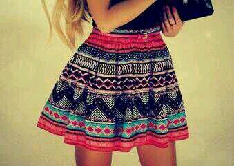 esta es una cuenta de moda donde encontraras consejos de moda fotos ... y mucho mas sigueme:)
