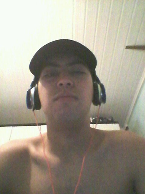 Nao leve a vida muito a serio, voce nao
vai sair vivo dela!