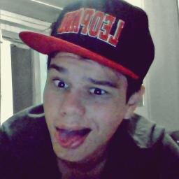 Que eu nao perca o equilibrio, mesmo sabendo que inúmeras forças queiram que eu caia. ----