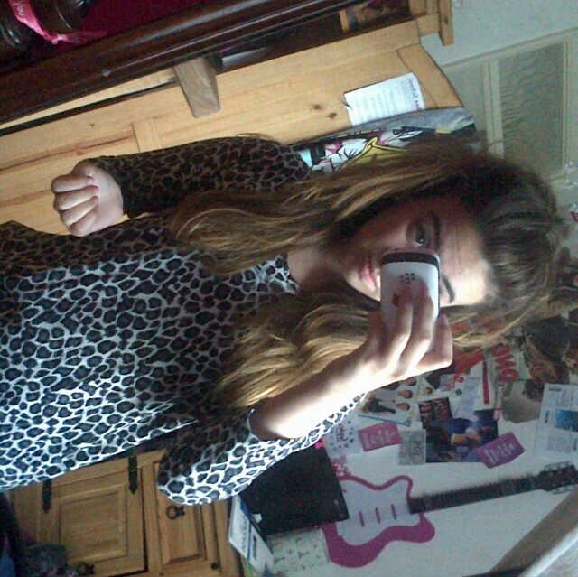 MrsSophieHoranx's profile picture. Teen m8:) please don't leave me?