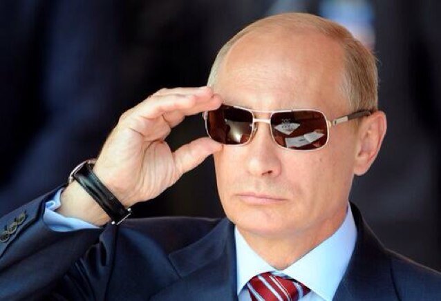 Vladimir putin nu als masker een tieneraccount