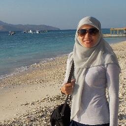 a smartworker, traveller, beach lover,  then,,, follow my bliss!!!:D