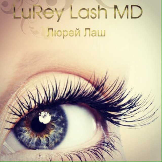 Инновационное средство для роста ресниц и бровей LuRey Lash MD поможет Вашим ресницам и бровям вырасти в течение нескольких недель.