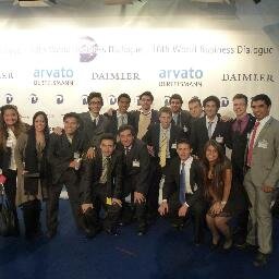 Junto con mi equipo venimos cambiando la vida de muchas personas si quieres conocer como, envíame un mensaje y te presentare una gran oportunidad de Negocio