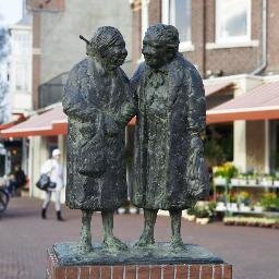 Woonachtig of werkzaam in het Statenkwartier in Den Haag? Volg dit account en plaats zelf tweets met nieuws uit de wijk. Stuur uw tweet naar: @statenkwartweet