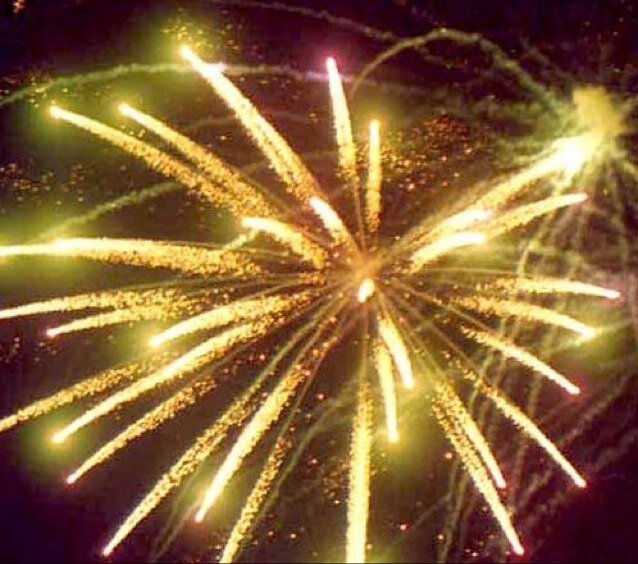 Mr fireworks is here to supply you with the best quality fireworks in the UK..Pass through at 350 BARLOW moor rd Chorlton Manchester m21 8az -0161 881 3990