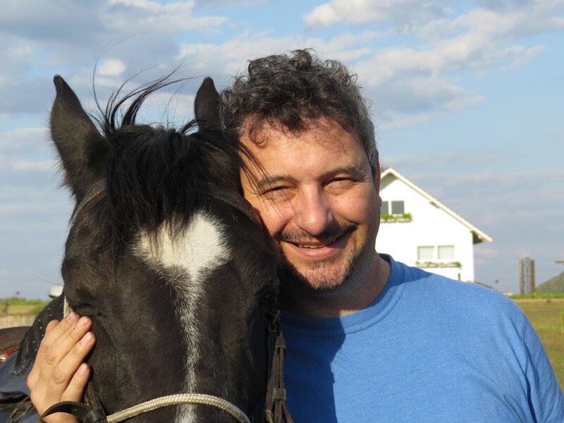 Médico veterinário especialista em cirurgia cardíaca - http://t.co/soF3lc2Uq3