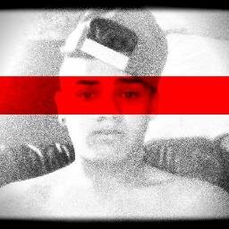 Se vc snubece a falta que vc me faz , so vc me chamava de bb, vc vai fikar aki no meu pensamento eternamente.♡