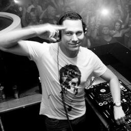 people who like the world of dj, and are a fan of dj tiesto follow this twitter page.